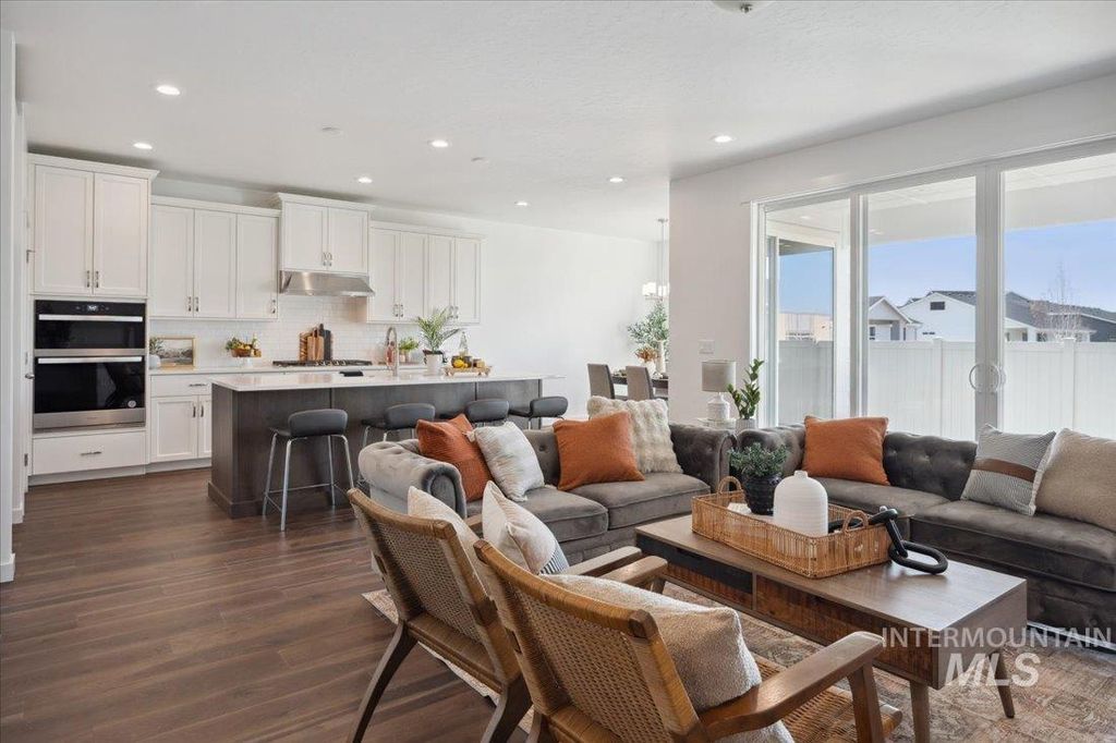 Photo of 8548 W Millcreek Dr, Star, ID 83669 (MLS # 98974930)