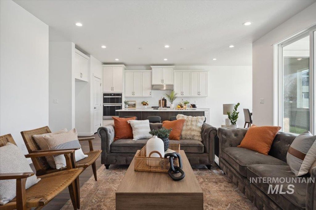 Photo of 8548 W Millcreek Dr, Star, ID 83669 (MLS # 98974930)