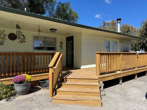 Photo of 794 Park Ave, Twin Falls, ID 83301 (MLS # 98961741)