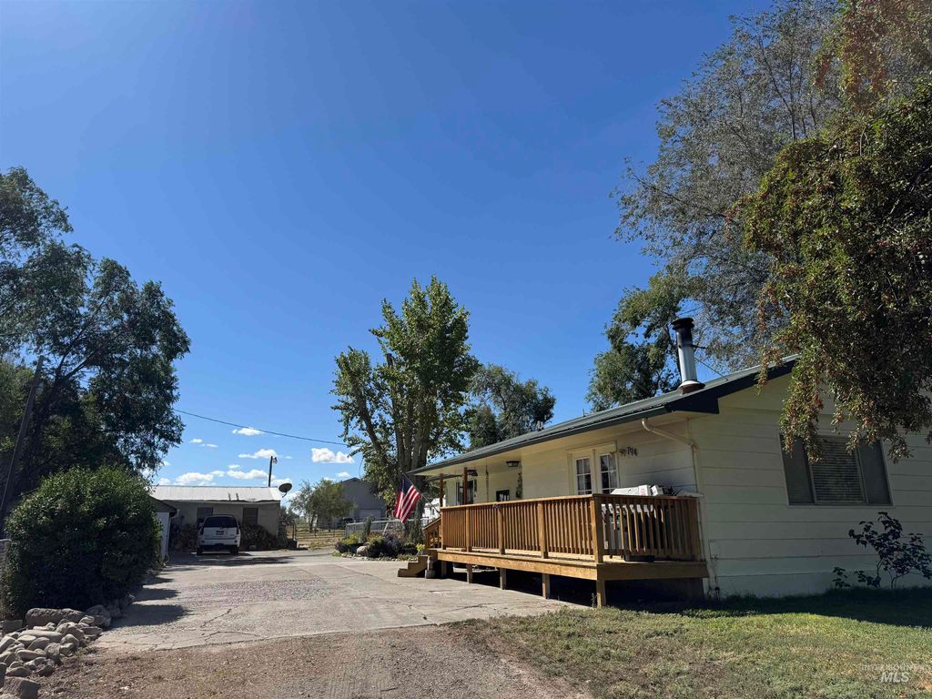 Photo of 794 Park Ave, Twin Falls, ID 83301 (MLS # 98961741)