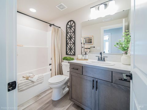 Photo of 891 W Gallopher St #Pacific Lot 3 Blk 1, Nampa, ID 83686 (MLS # 98977788)