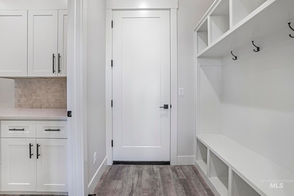 Photo of 1639 Lagoon Ln, Twin Falls, ID 83301 (MLS # 98972223)