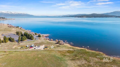 Photo of 44 Pats Lane, Cascade, ID 83611 (MLS # 98996242)