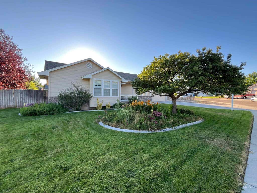 Photo of 503 Purple Sage Dr, Nampa, ID 83651 (MLS # 98993442)