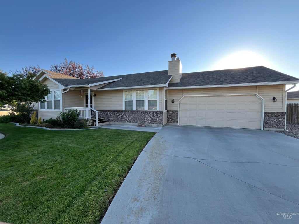 Photo of 503 Purple Sage Dr, Nampa, ID 83651 (MLS # 98993442)