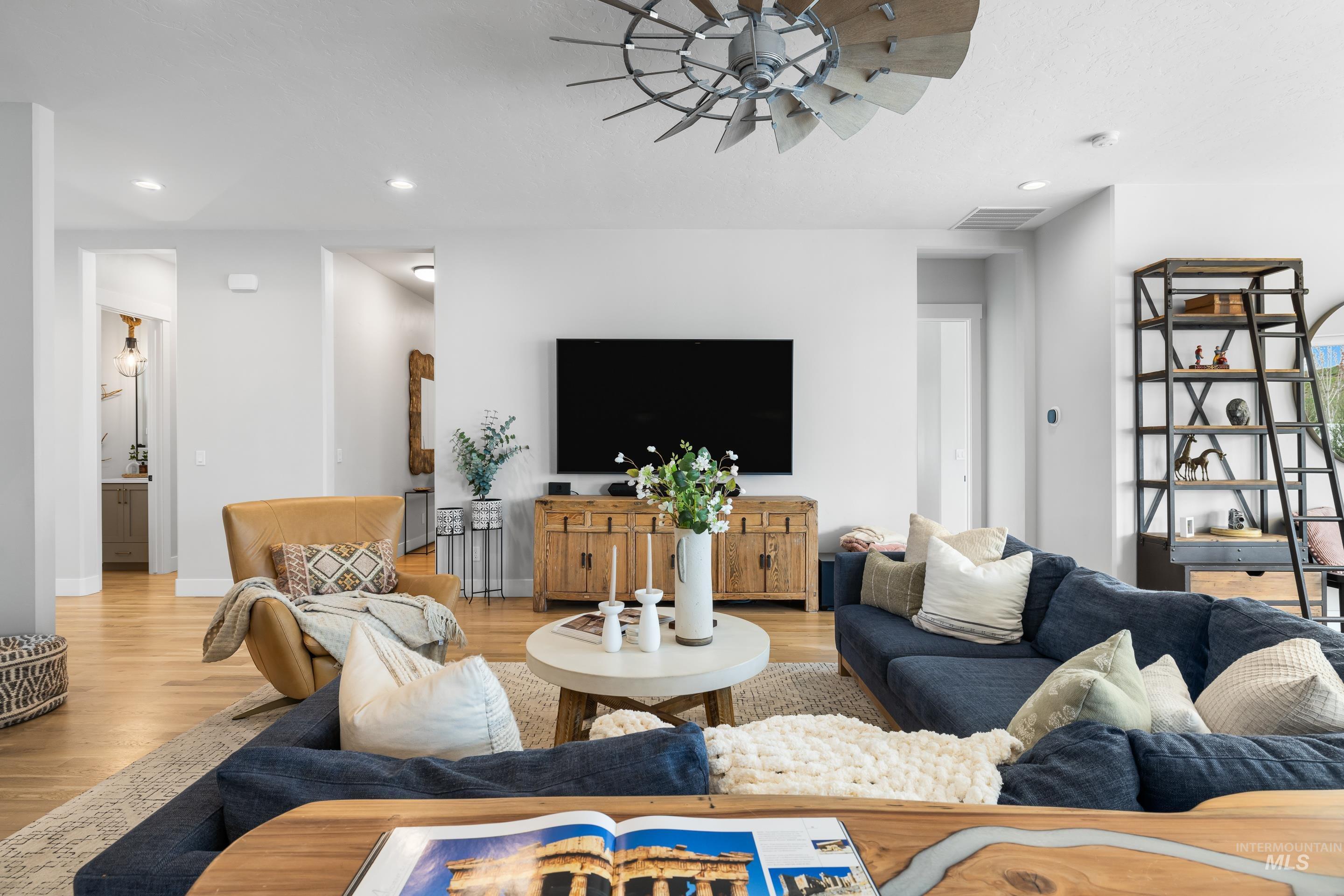 13427 N Hazel Grouse Way