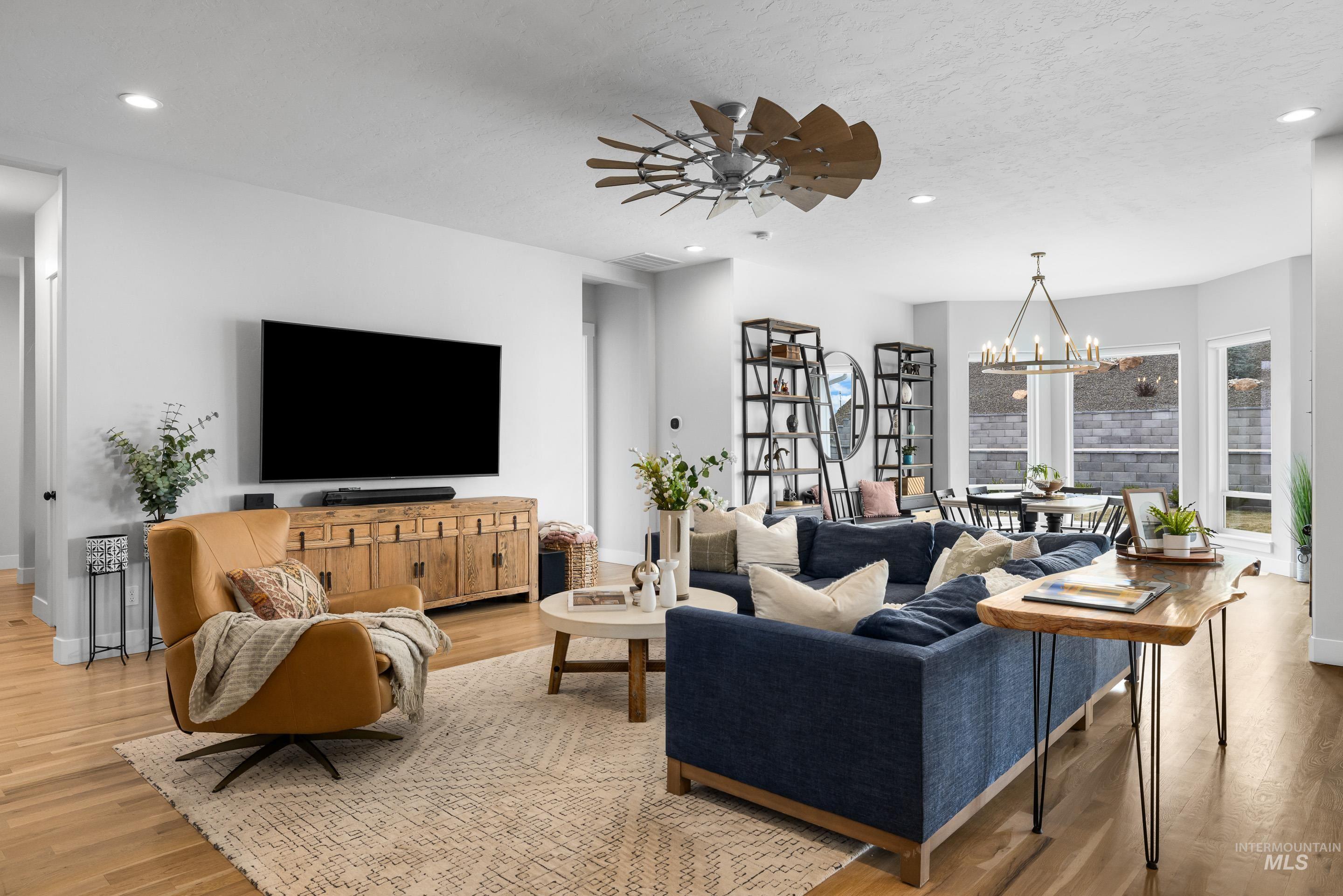 13427 N Hazel Grouse Way