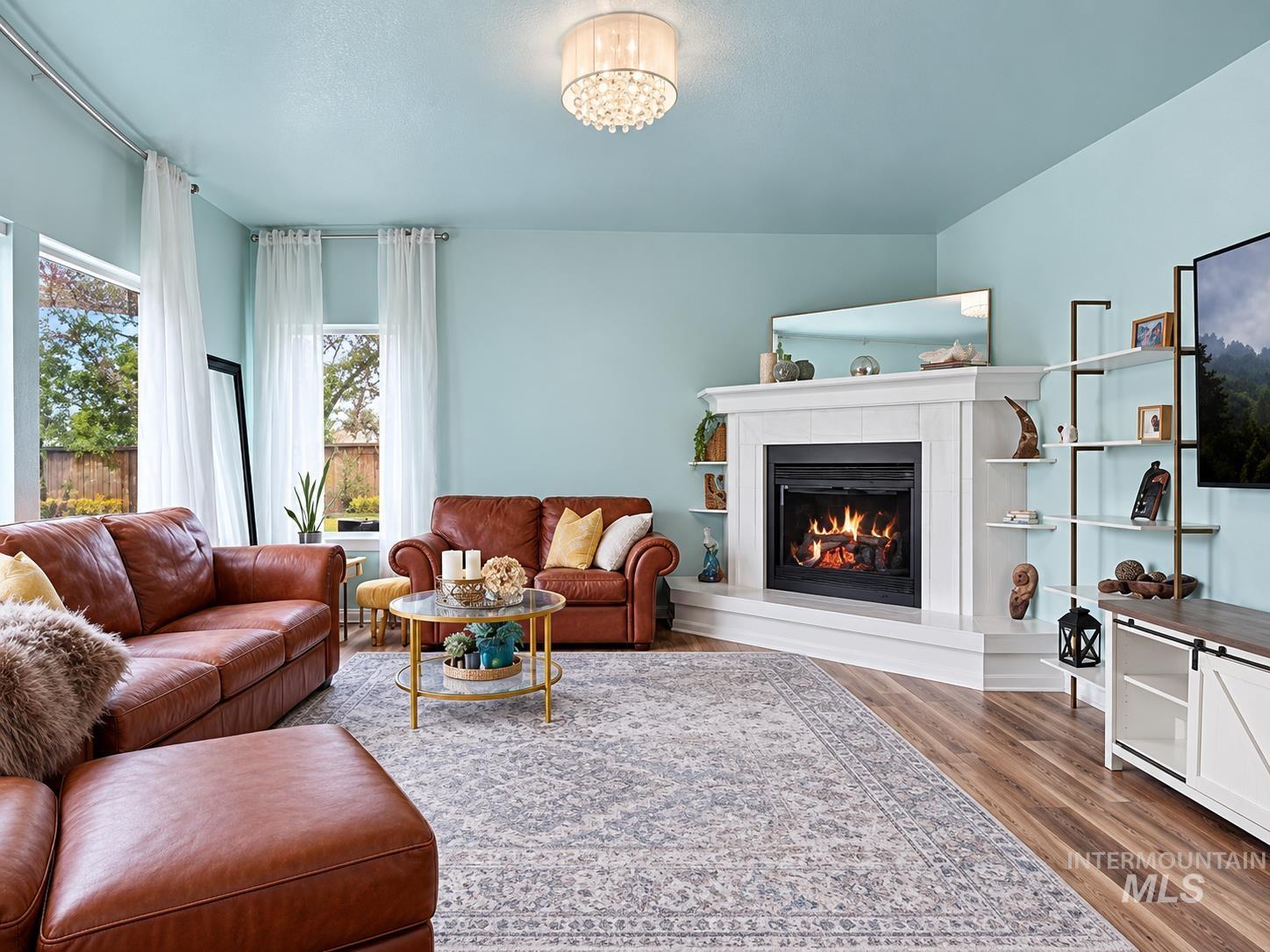 790 S Crosstimber Place