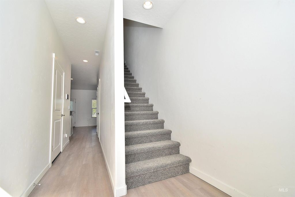 Photo of 5727 E Bollo St, Nampa, ID 83687 (MLS # 98963708)