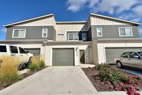Photo of 5727 E Bollo St, Nampa, ID 83687 (MLS # 98963708)
