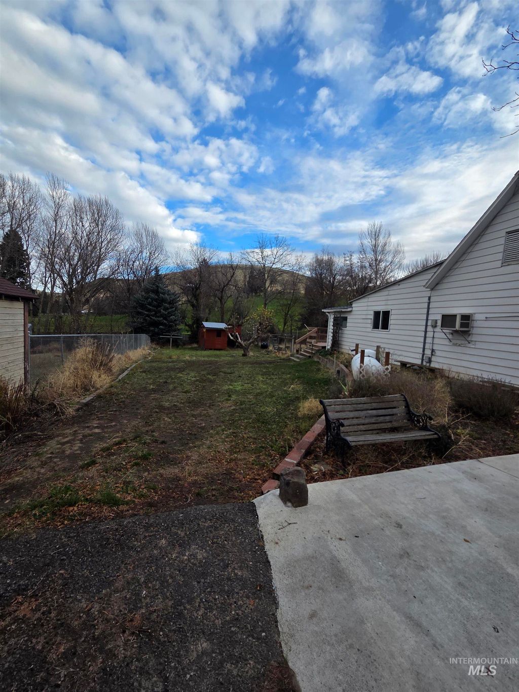 Photo of 465 15th Street, Pomeroy, WA 99347 (MLS # 98969726)