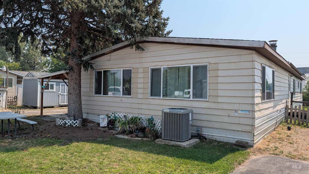 Photo of 10165 W Claudia Rd, Boise, ID 83714 (MLS # 98997121)