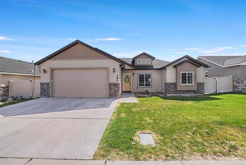Photo of 381 Benno St, Twin Falls, ID 83301 (MLS # 98988107)