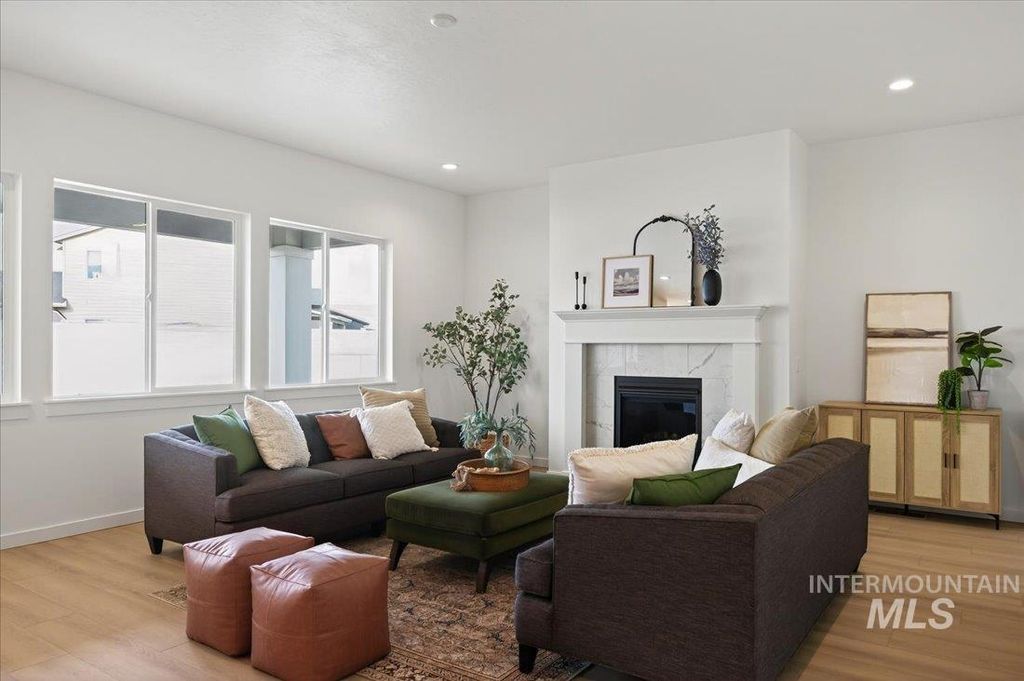 Photo of 14675 Serenity Point St, Caldwell, ID 83607 (MLS # 98972059)