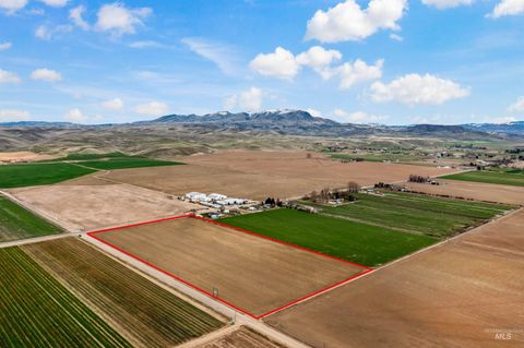 Photo of TBD W Black Canyon Hwy, Emmett, ID 83617 (MLS # 98946519)