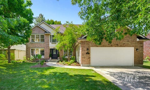Photo of 1651 E Silverspot Ln, Boise, ID 83706 (MLS # 98997905)