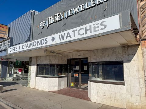 1241 Overland Ave Burley ID 83318