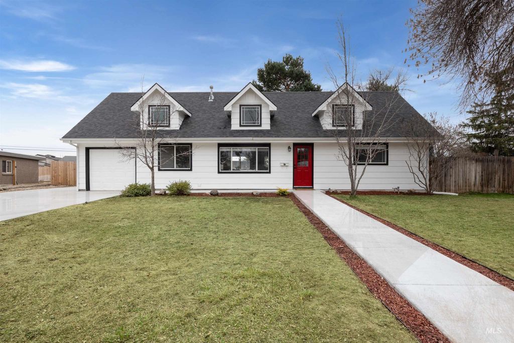 Photo of 6307 W Tahoe Dr, Boise, ID 83709 (MLS # 98977816)