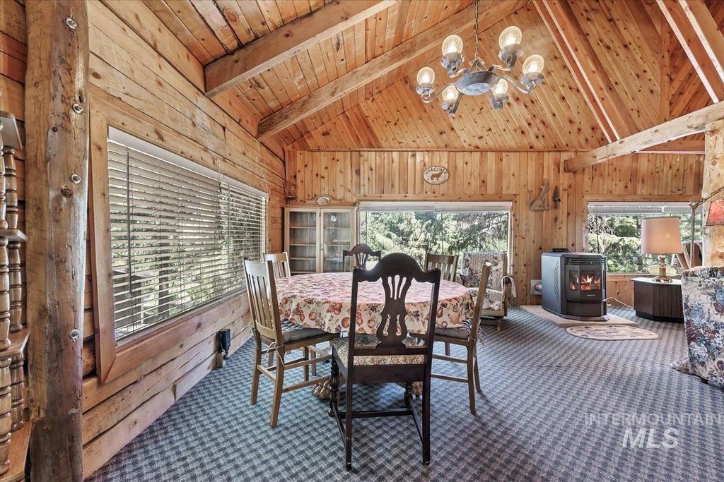 Photo of 117 Alder Dr, Lowman, ID 83637 (MLS # 98953414)