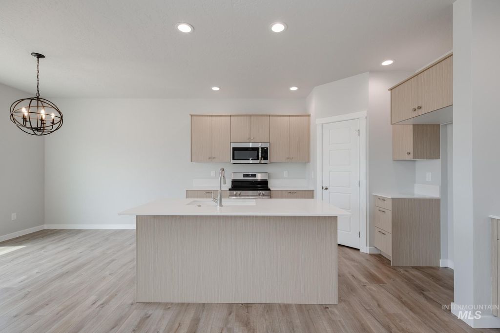 Photo of 5016 E Open Canyon Dr, Nampa, ID 83687 (MLS # 98972099)