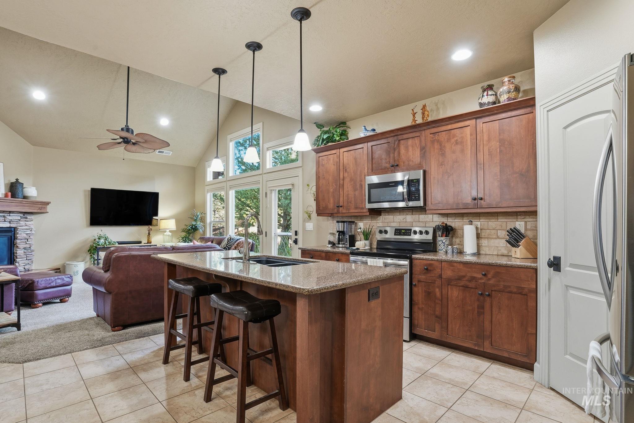 6107 Hazelbrook Lane
