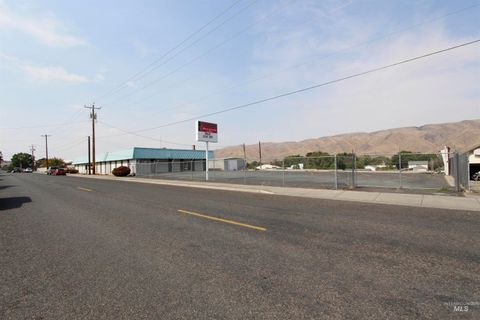 Photo of 1246 Chestnut St, Clarkston, WA 99403 (MLS # 98961457)