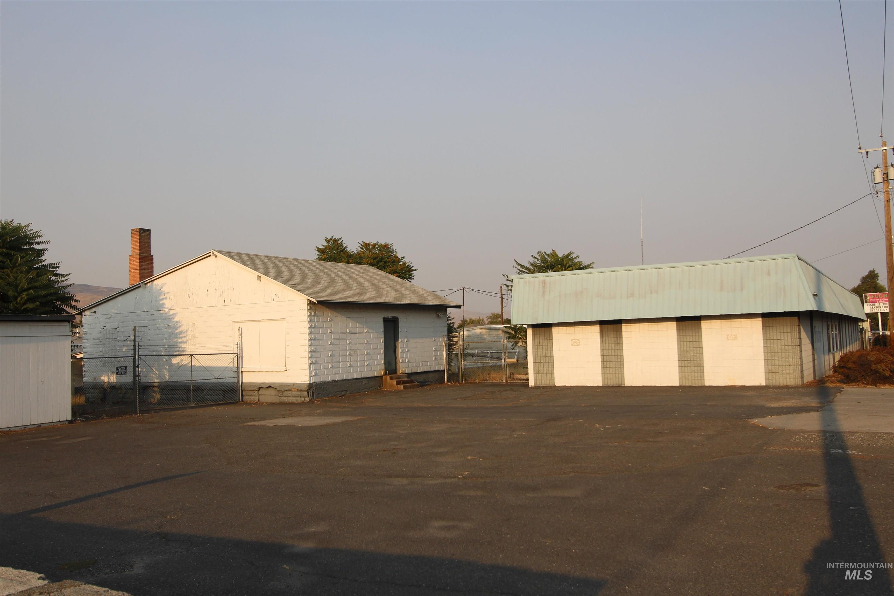 1246 & 1252 Chestnut St