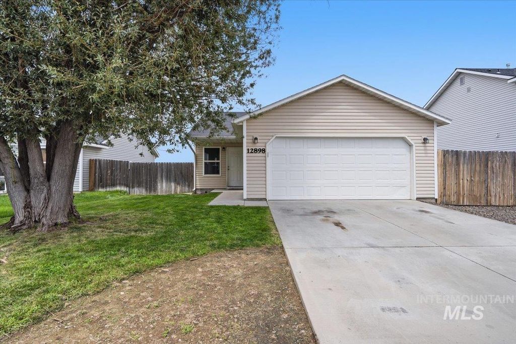 Photo of 12898 Millstone St, Caldwell, ID 83607 (MLS # 98994274)