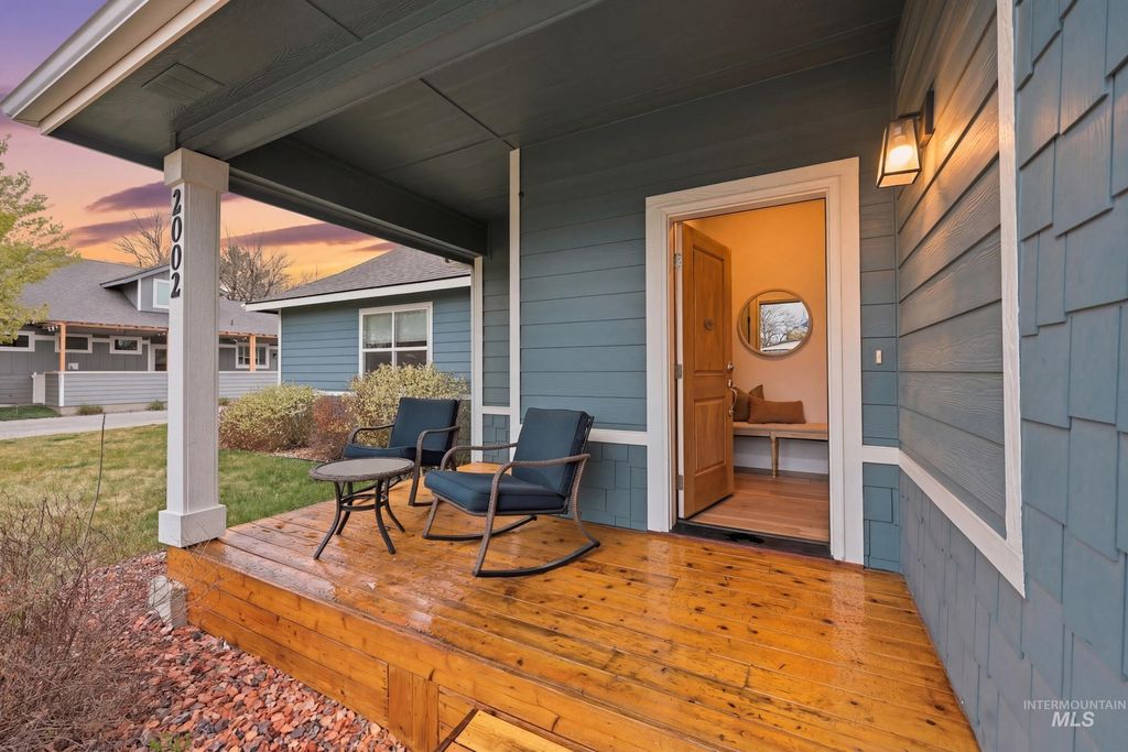 Photo of 2002 S Hilton St, Boise, ID 83705 (MLS # 98980640)