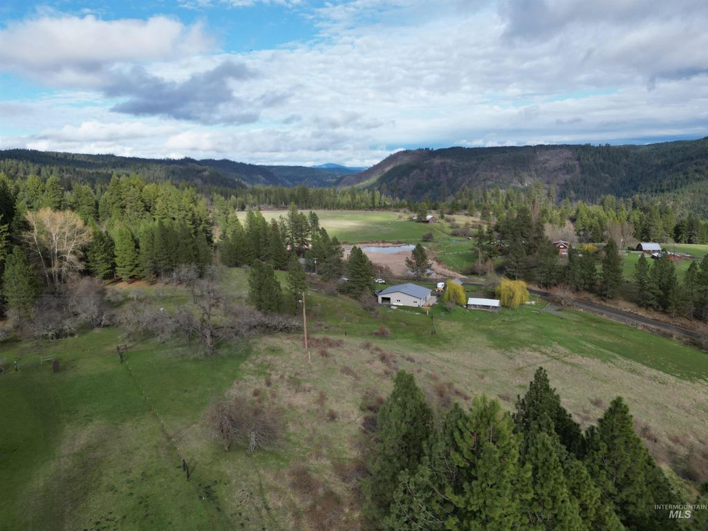 Photo of 4633 Harmony Heights, Orofino, ID 83544 (MLS # 98971540)