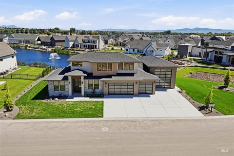 Photo of 596 Watkins St, Middleton, ID 83644 (MLS # 98990910)