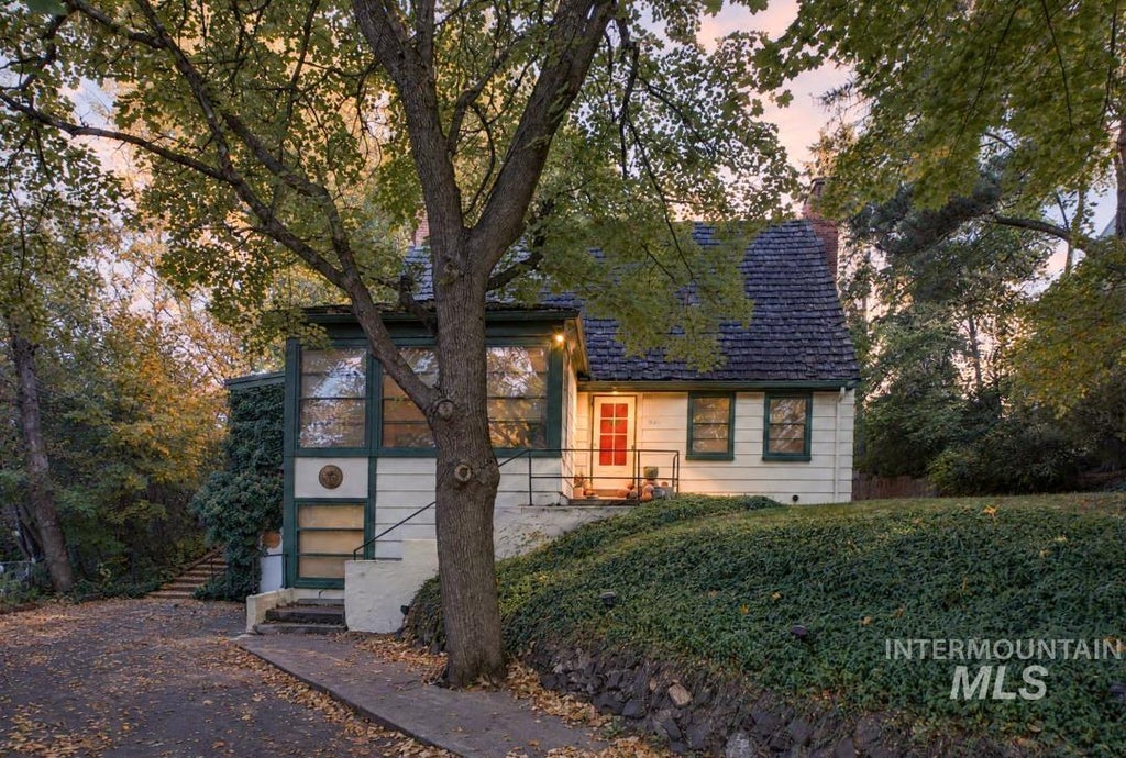 Photo of 720 Homestead ST, Moscow, ID 83843 (MLS # 99003570)