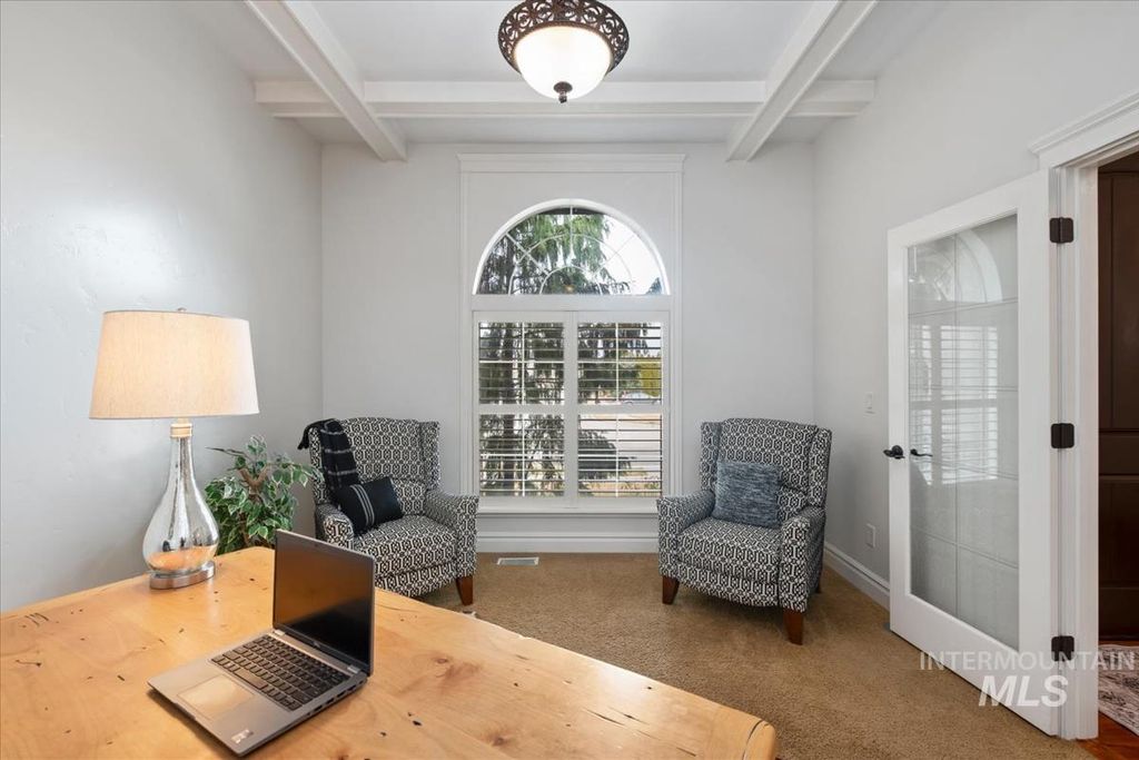 Photo of 3129 S Silvertip Ln, Meridian, ID 83642 (MLS # 98976866)