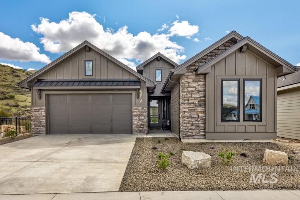 Photo of 2135 E Sweet Pearl St, Kuna, ID 83634 (MLS # 98979887)