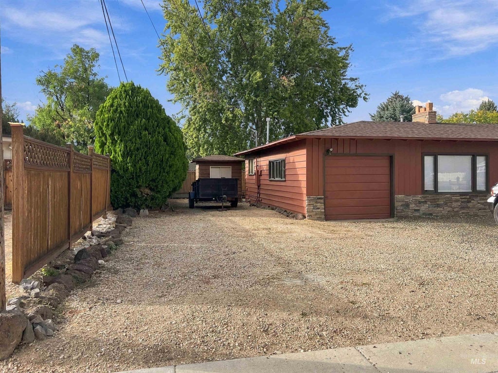 Photo of 1107 Cameron, Boise, ID 83709 (MLS # 99000149)