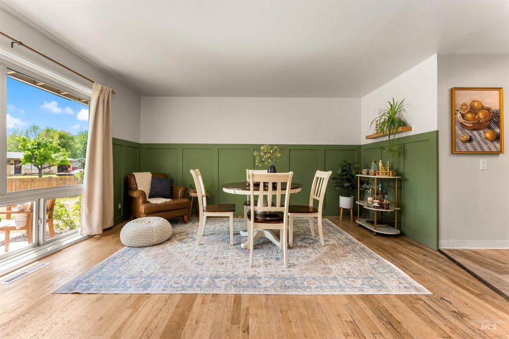 Photo of 5420 W Edson Street, Boise, ID 83705 (MLS # 98983931)