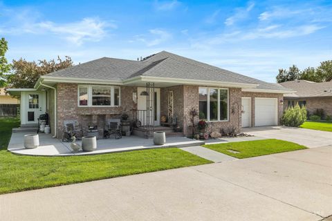 Photo of 2380 Twin Oaks Park, Twin Falls, ID 83301 (MLS # 98946909)