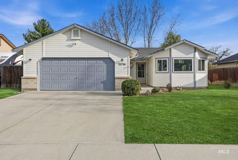 Photo of 11716 W W Irving St, Boise, ID 83713 (MLS # 98979326)