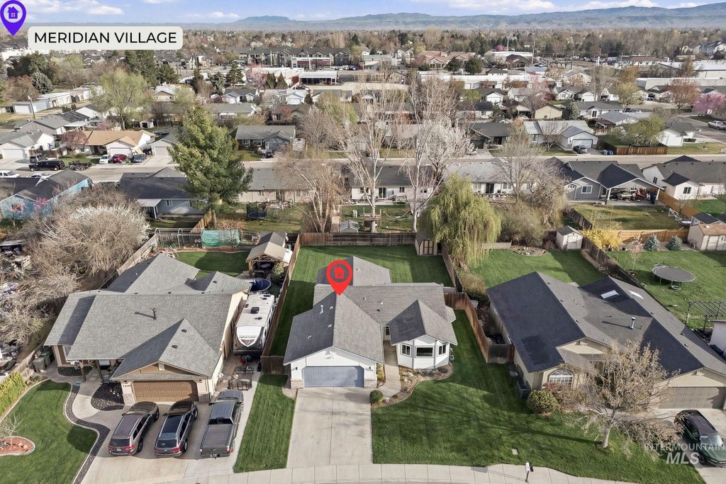 Photo of 11716 W W Irving St, Boise, ID 83713 (MLS # 98979326)