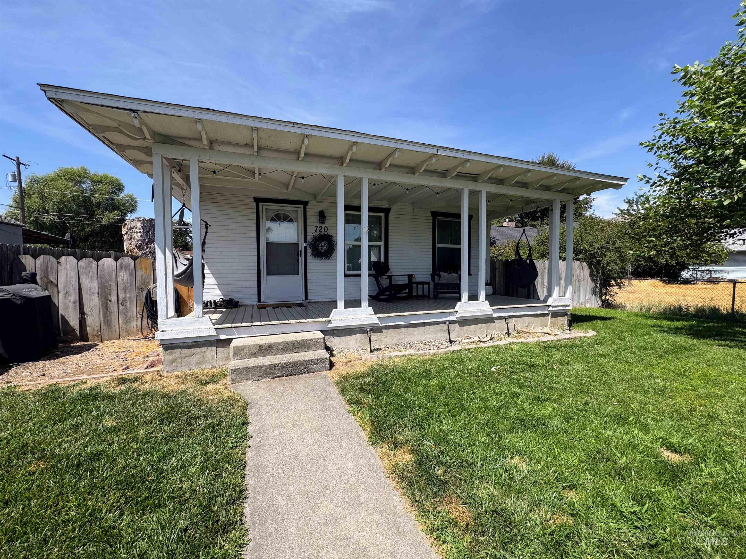 View of front facade featuring a porch