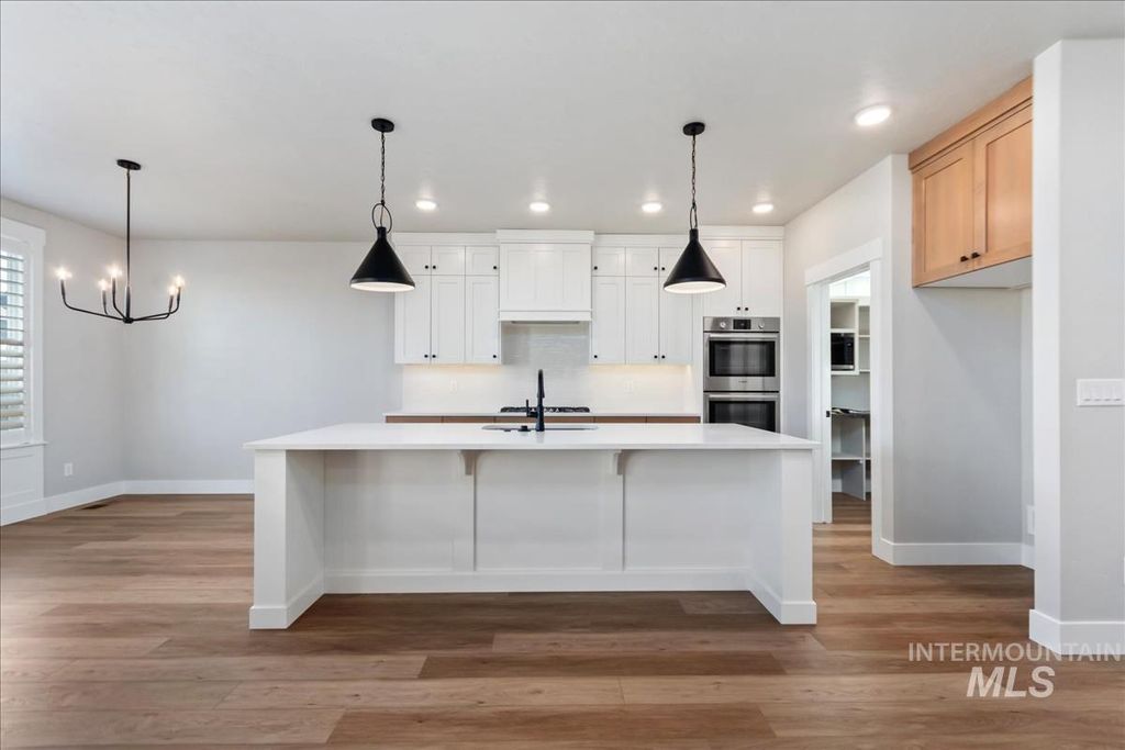 Photo of 2210 N Buhrstone Ave, Eagle, ID 83616 (MLS # 98965989)