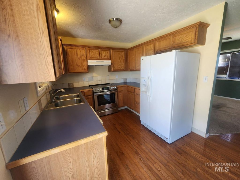 Photo of 23509 Hwy 201, Nyssa, OR 97913 (MLS # 98980774)