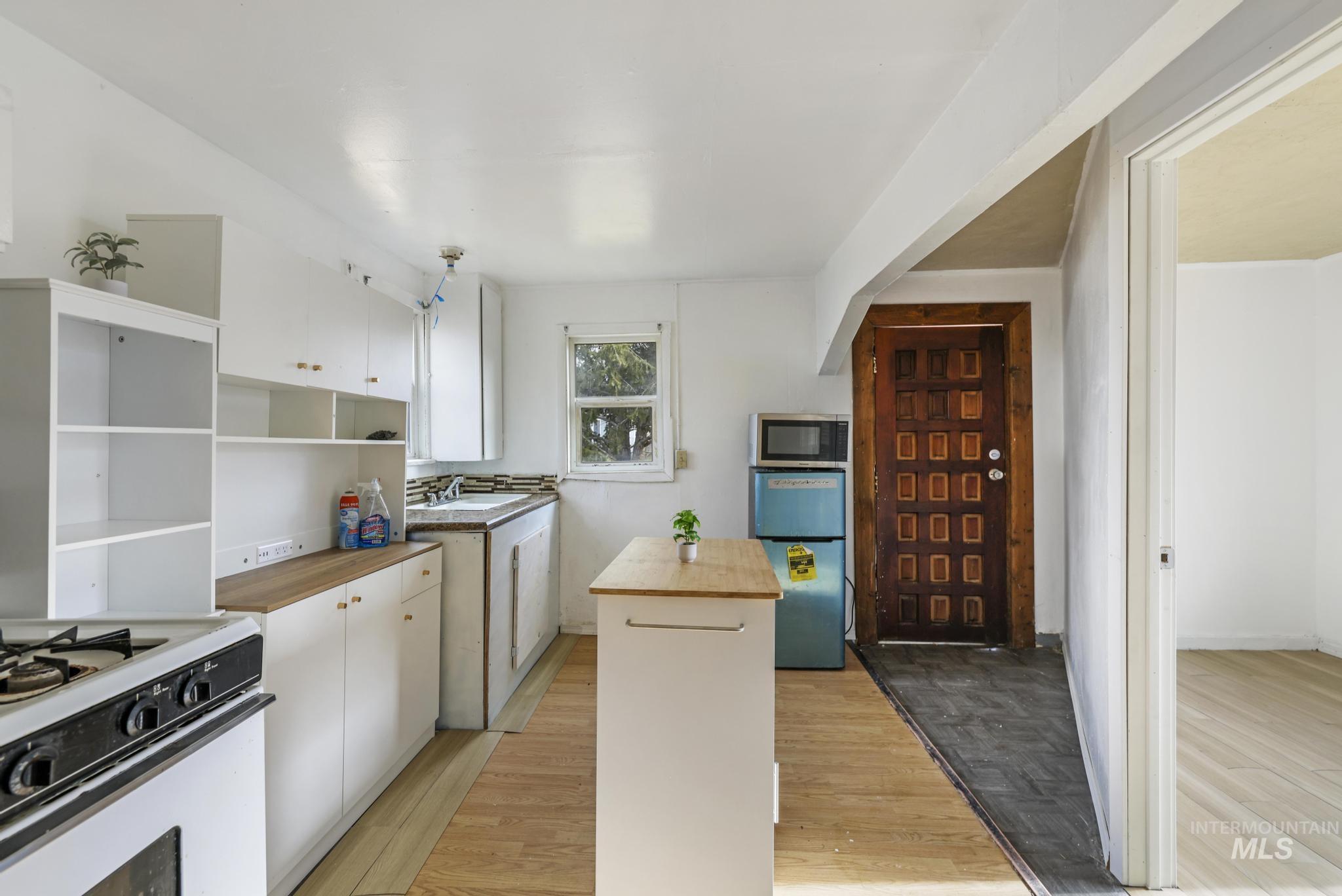 729 California Street