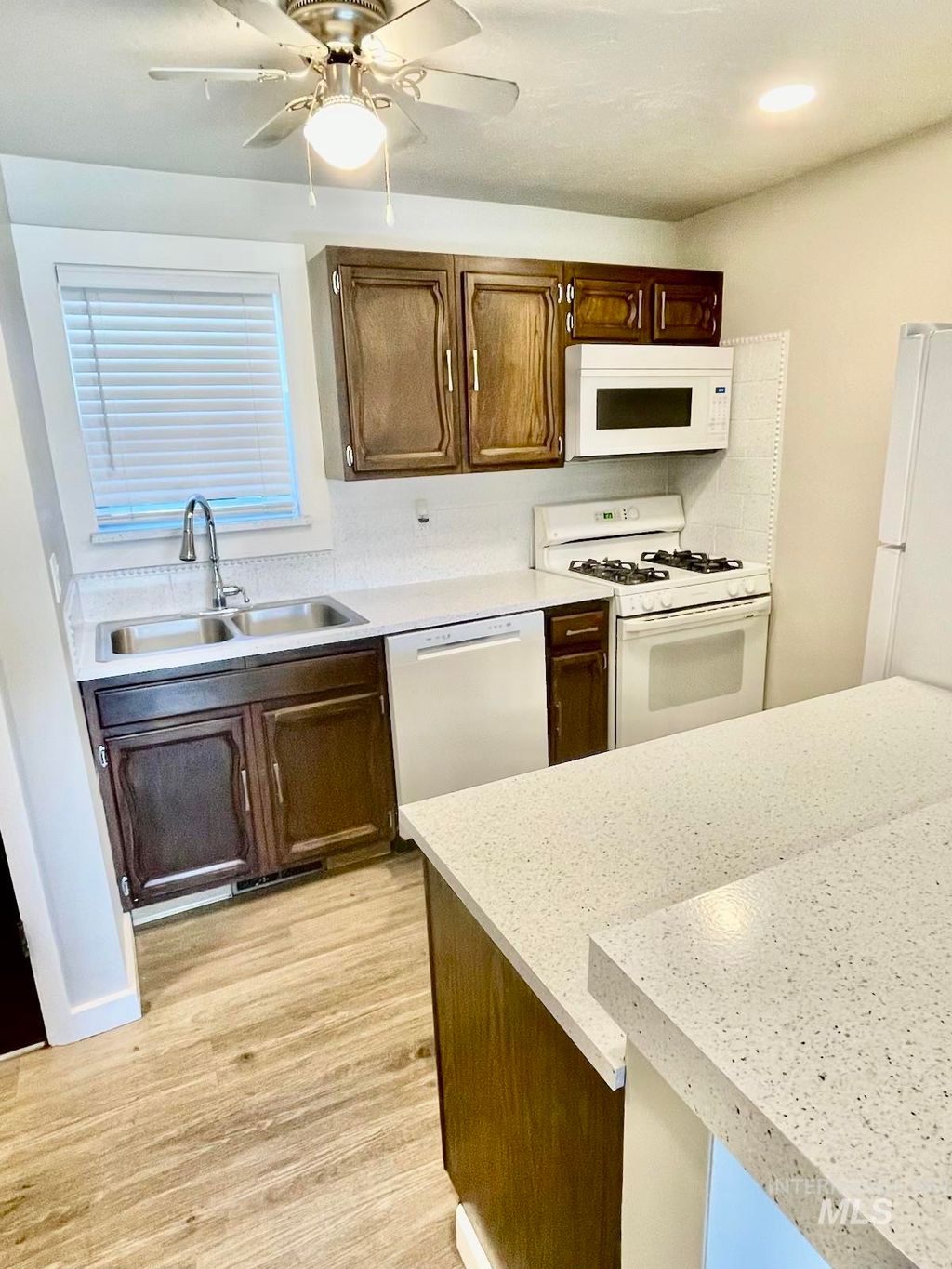 Photo of 1222 N Camelot Dr, Boise, ID 83704 (MLS # 98967643)