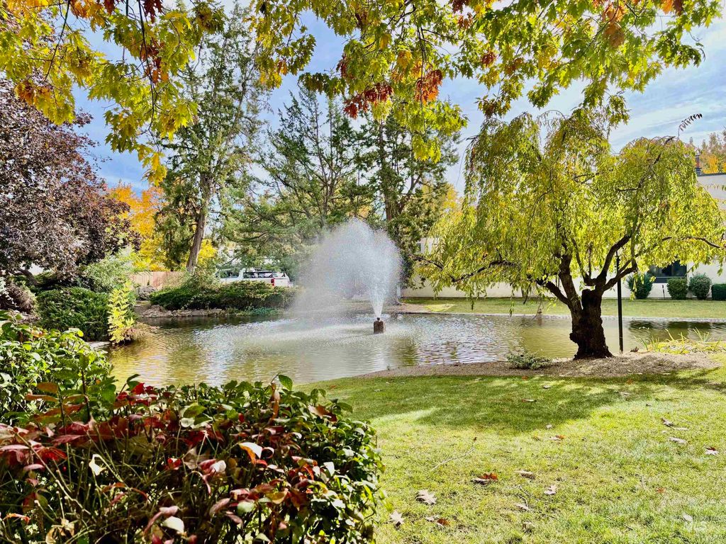 Photo of 1222 N Camelot Dr, Boise, ID 83704 (MLS # 98967643)