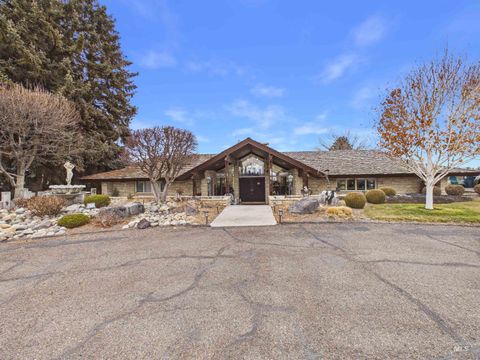 Photo of 35 Van Engelen Road, Burley, ID 83318 (MLS # 98972607)