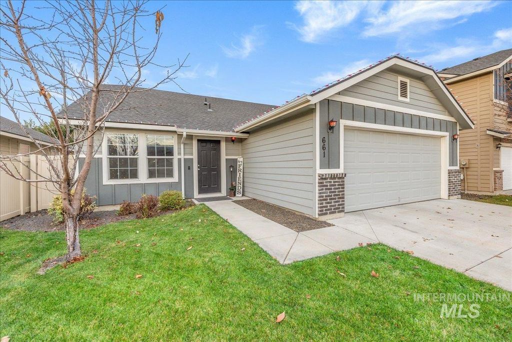 Photo of 661 N Scotney Ave, Meridian, ID 83646 (MLS # 98968970)