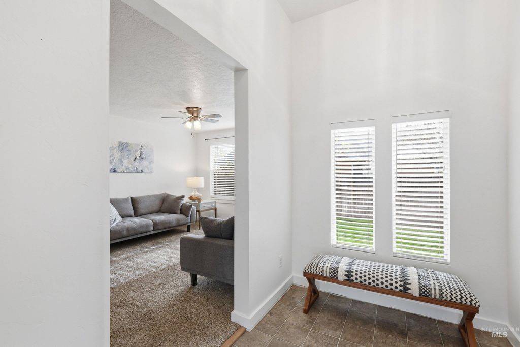 Photo of 3836 N Jackie Lane, Boise, ID 83704 (MLS # 98982885)