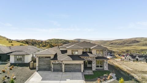 6103 E Knox Court Eagle ID 83714