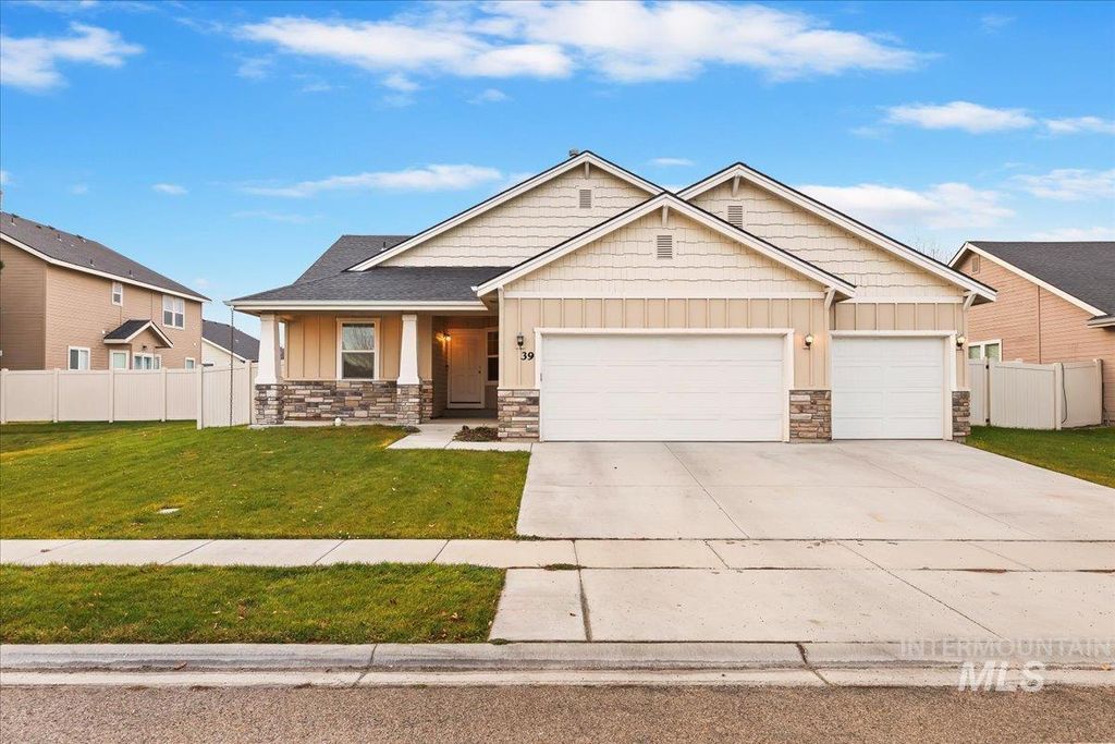 Photo of 39 N Luke Loop, Nampa, ID 83651 (MLS # 98968996)